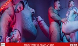 Gay Bareback - Teddy Torres & Chase Acland